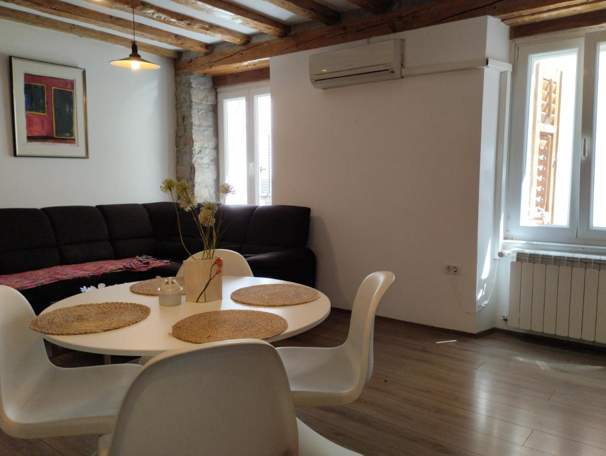 Prime Apartment 皮兰 外观 照片