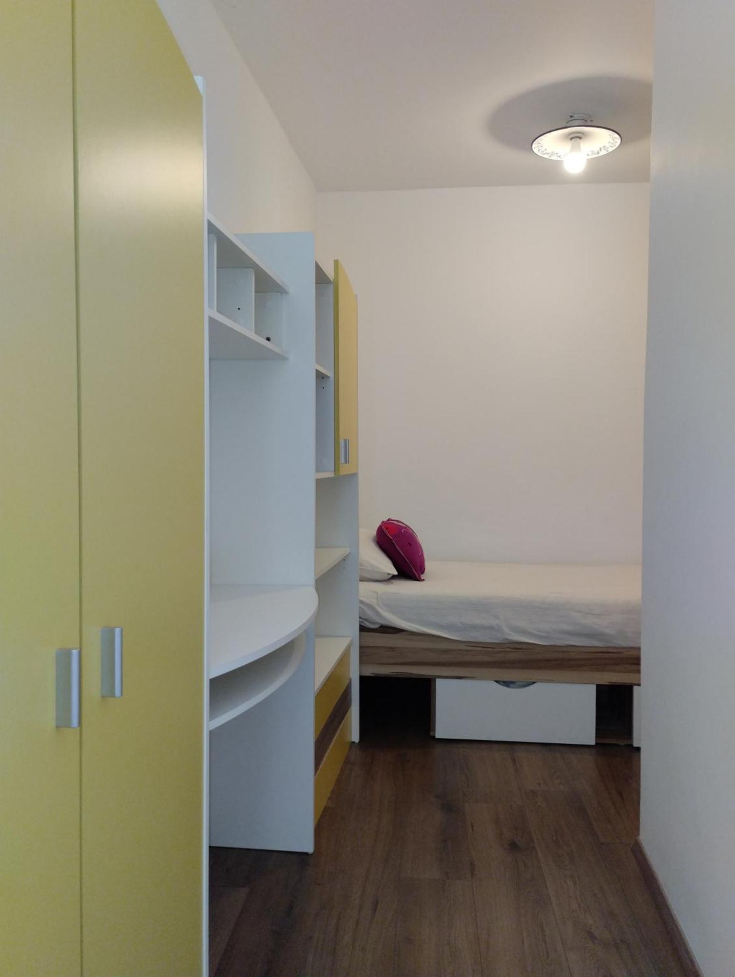 Prime Apartment 皮兰 外观 照片
